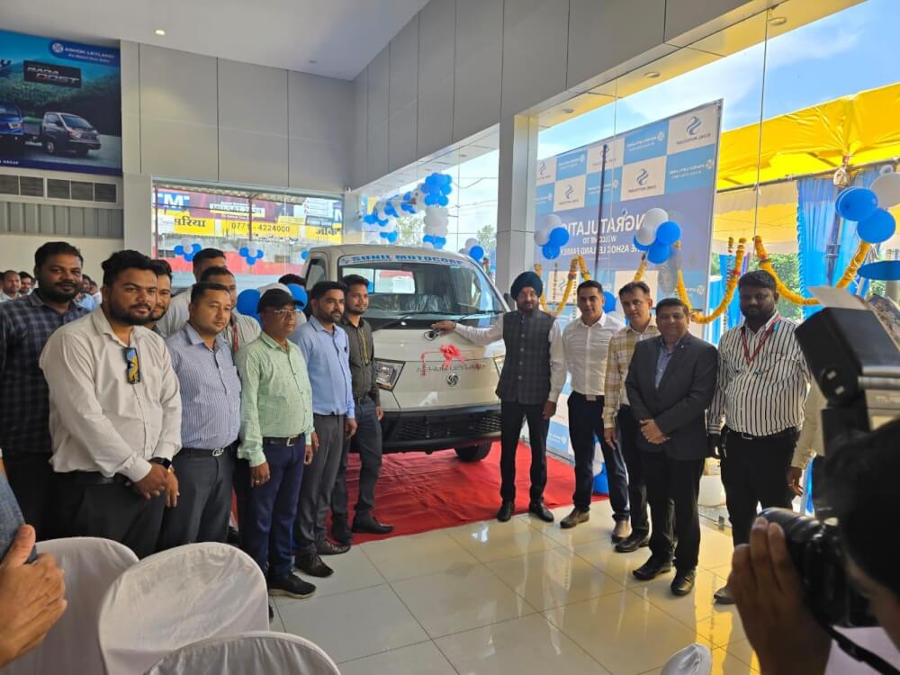 Ashok Leyland opens new LCV dealership in Chhindwara