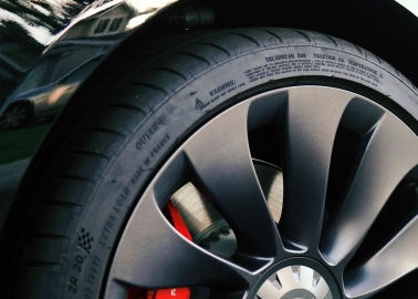 Narrower, Bigger Diameter Tyres Of EVs Encourage Innovation Around Them