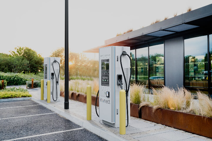 Global EV Charging Infrastructure Needs To Grow More Than 500% By 2030